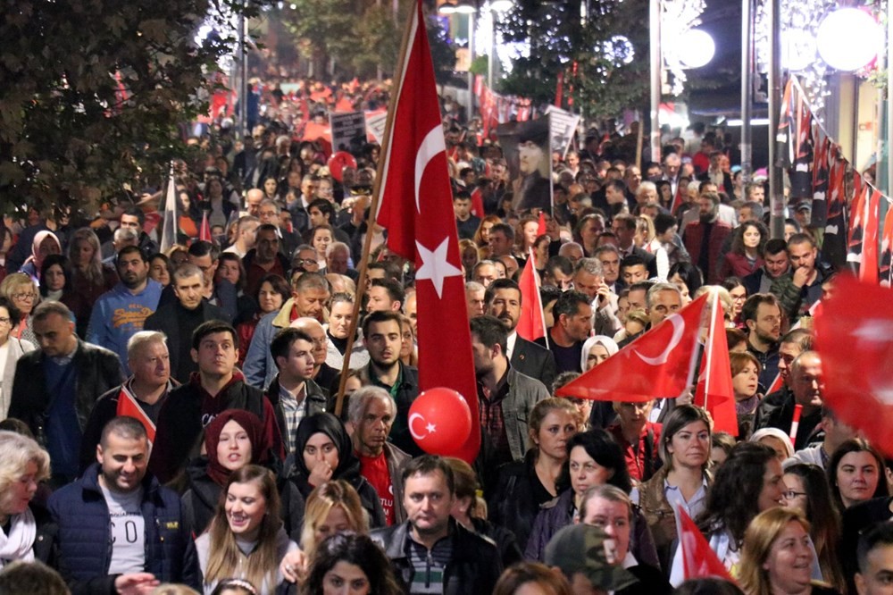 29 Ekim tüm yurtta coşkuyla kutlandı