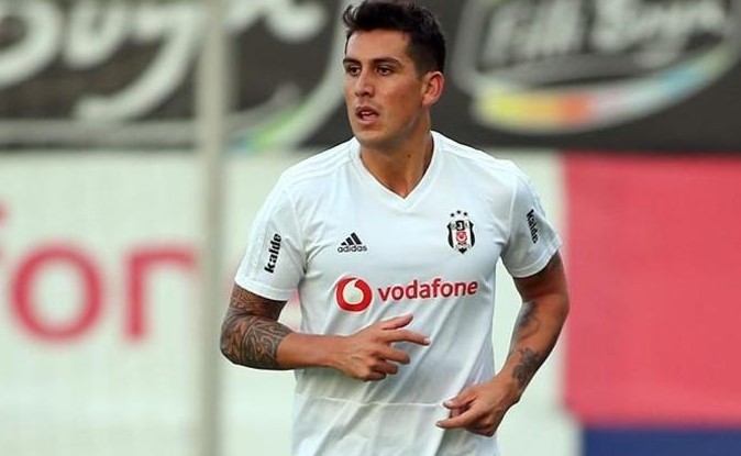 Beşiktaş'ta bir devrin sonu! 8 ismin bileti kesildi...